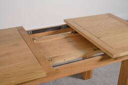 Thats Furniture Hampton 120-160cm Oak Extending Dining Table & 4 Yale Chairs in Brown - thumbnail 5