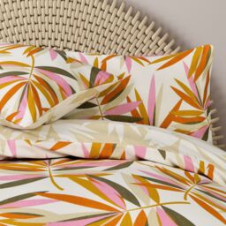 Smart Living Luxury Super Soft Reversible Bright Leaves Duvet Cover With Pillowcase in Natural - Size: King - thumbnail 4