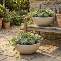 NESTLUNE Set of 1 40cm Round Flower Pot Planter Plastic Garden in Taupe - thumbnail 3