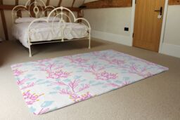 Benjamin Tate Design Pink & Blue Flower Design Rug in Natural - Size: Large - thumbnail 3