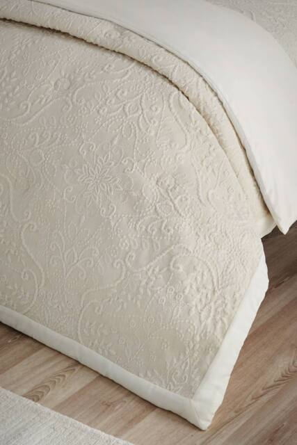 Catherine Lansfield 'Amelia Jacquard' Bedspread in Cream - image 1