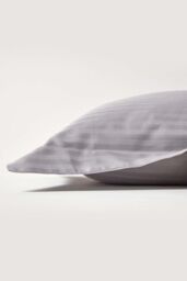 Homescapes Egyptian Cotton Ultrasoft King Size Oxford Pillowcase 330 TC in Grey - thumbnail 2