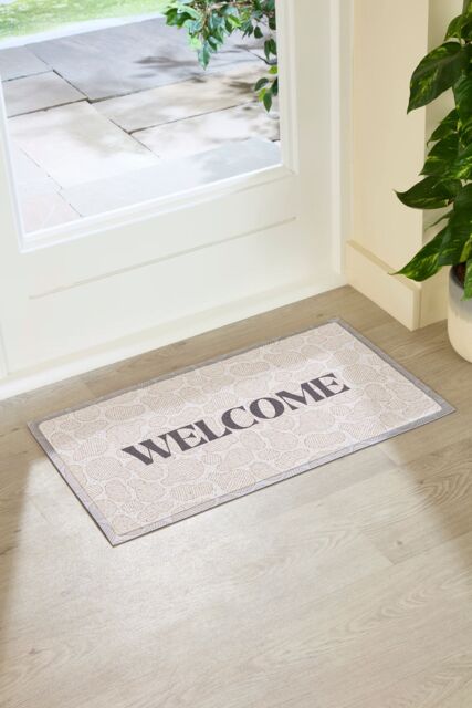 Artsy Mats Pebble Welcome Indoor Outdoor Doormat (70 x 40cm) in Beige - Size: 40 cm x 70 cm - image 1