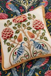Morris & Co 'Seasons By May Indigo' Cotton Cushion in Cream - Size: 45 cm x 45 cm - thumbnail 2