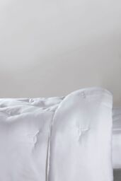 BHS 10.5 Tog Hotel Collection Lyocell Duvet in White - Size: Double - thumbnail 2