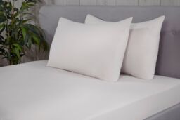 Smart Living Brushed Cotton Bed Linen Fitted Bedsheet or Pillowcase Pair Non Iron in White - Size: Single