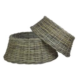 Red Hamper Rattan Christmas Tree Skirt in Brown - thumbnail 2