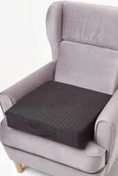 Homescapes Quilted Polyester Armchair Booster Cushion Cover in Black - Size: 50 cm x 50 cm - thumbnail 2