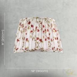 Happy Homewares Traditional Red & Green Floral Cotton Fabric Pleated Lamp Shade in White - Size: 12 inches - thumbnail 7