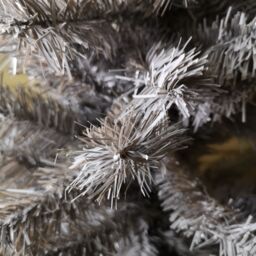 Samuel Alexander 4ft (120cm) Colorado Grey Spruce Christmas Tree with Wrapped Branches & 177 Tips - thumbnail 2