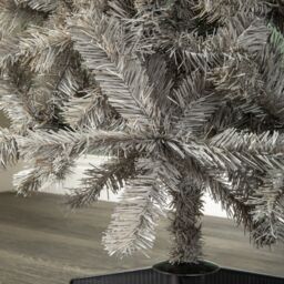 Samuel Alexander 4ft (120cm) Colorado Grey Spruce Christmas Tree with Wrapped Branches & 177 Tips - thumbnail 6