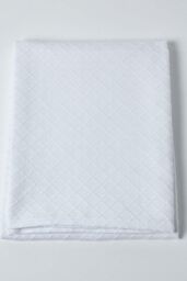 Homescapes Cotton Contemporary Diamond Pattern Bedspread in White - Size: Single - thumbnail 2