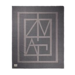 Vinga Monogram Blanket in Grey - thumbnail 2