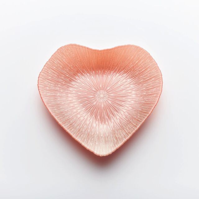 Sienna Glass Glass Bowl Heart Design Pink - image 1