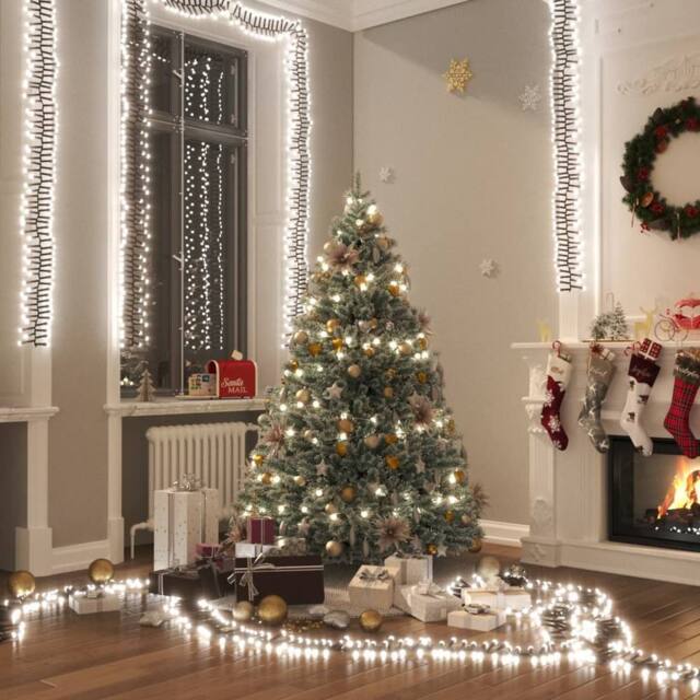 Berkfield Home LED Cluster String with 400 LEDs Cold White 7.4 m PVC - image 1