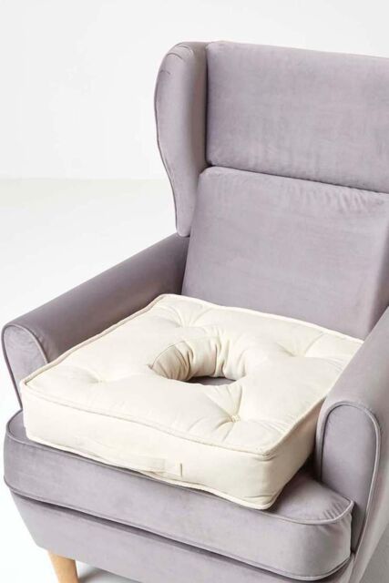 Homescapes Pressure Relief Armchair Booster Cushion in Cream - Size: 50 cm x 50 cm - image 1