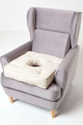 Homescapes Pressure Relief Armchair Booster Cushion in Cream - Size: 50 cm x 50 cm - thumbnail 6