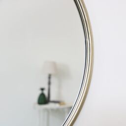 Melody Maison Large Round Champagne Gold Wall Mirror 70cm X 70cm in Metallic Gold - Size: 70 cm X 70 cm - thumbnail 6