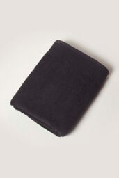 Homescapes Combed Egyptian Cotton Towel 700 GSM in Black - thumbnail 3