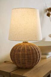 ValueLights Henrietta Natural Wicker Base with Linen Shade Table Lamp & Bulb - thumbnail 2