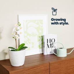 LIVIVO 18cm Plastic Plant Pot Grey Wave Design in White - thumbnail 2