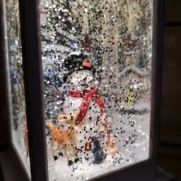 Samuel Alexander 31cm Dual Powered Light up Glitter Christmas Water Spinner with Snowman Scene in Brown - thumbnail 3