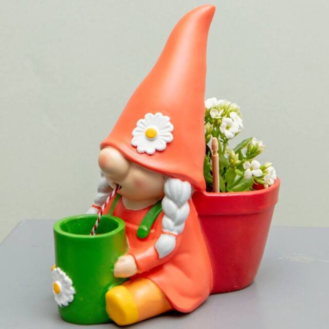 Boxer Gifts Women's Hydrating Hettie Self Watering Plant Pot for Indoor Houseplants - image 1