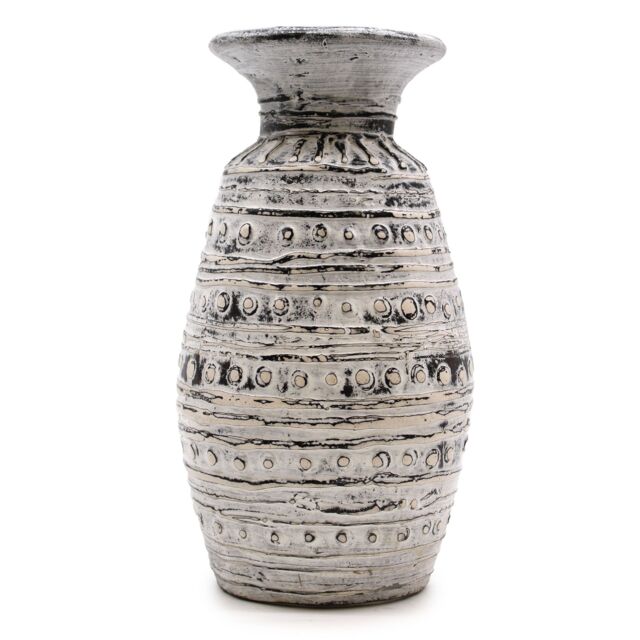 KDMD Classic Shaped Vase - Cream - image 1