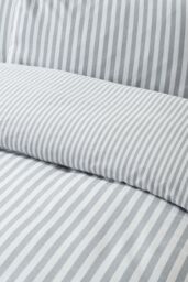 Catherine Lansfield Brushed Stripe 100% Cotton Duvet Cover Set in Silver - Size: Double - thumbnail 4