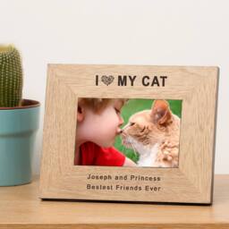 Uniqueful Personalised I Love My Cat Wood Picture Frame 7 x 5 Friend Gift in Brown - thumbnail 1