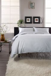 The Lyndon Company Gingham Duvet Cover Set - Soft & Breathable Cotton with Double Piped Edges in Green - thumbnail 3