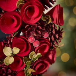 Dibor 35cm Red Crimson Rose Xmas Decor Front Door Wreath Christmas Wreath - thumbnail 4