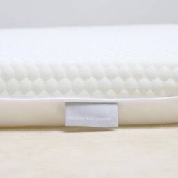 The Tiny Bed Company Premium Foam Crib Mattress To Fit Maxi-Cosi Iora Air (82 x 50cm) in White - thumbnail 3