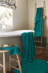 CHRISTY 'Signum' Heavyweight 100% Combed Cotton 8 Piece Towel Bundle in Teal - thumbnail 4