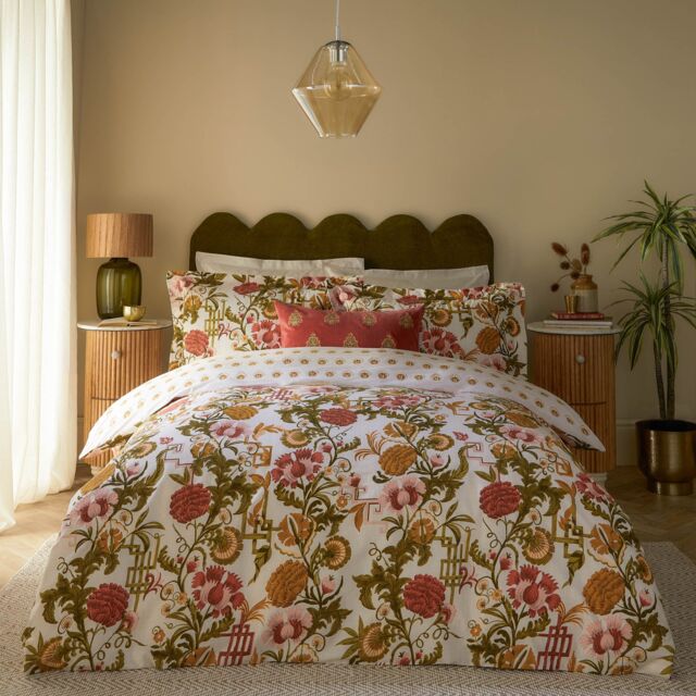 Paoletti Seventy Three Ishana Floral Duvet Cover Set in Burnt Orange - Size: Single - image 1