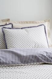 Bianca 'Amelie' 200 Thread Count Cotton Reversible Duvet Cover Set in Blue - Size: Double - thumbnail 3