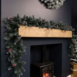 Samuel Alexander 2.7m Green Christmas Garland with Pine Cones & Red Berries - thumbnail 2