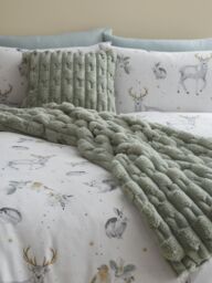 Bianca 'Carved Faux Fur' Cushion in Green - Size: 50 cm x 50 cm - thumbnail 2