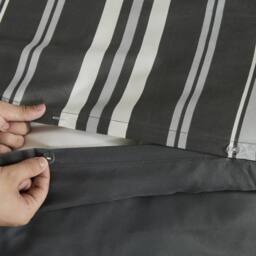 GAVENO CAVAILIA Junie Duvet Cover Set - Size: King - thumbnail 4