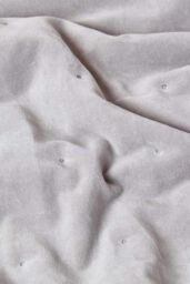 Homescapes Velvet Quilted Throw 100% Cotton, Soft & Luxurious Blanket in Light Grey - Size: 125 cm x 150 cm - thumbnail 3