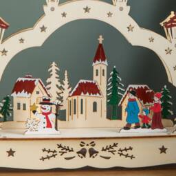 Samuel Alexander 28cm Battery Operated Wooden Christmas Festive Village with LEDs - thumbnail 5