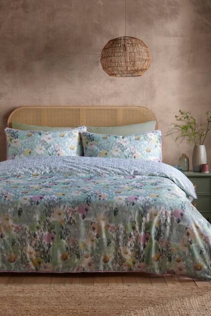 Appletree 'Abstract Floral' 100% Cotton Duvet Cover Set in Green - Size: Double - image 1