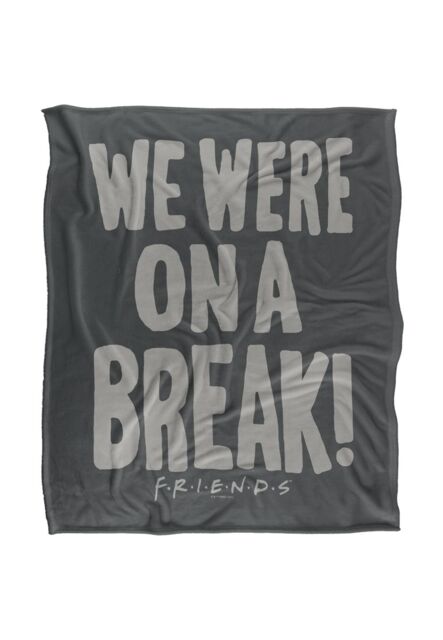 Warner Brothers Friends 152x127cm The Time Apart Silky Touch Super Soft Throw Blanket in White - Size: 152x127 cm - image 1