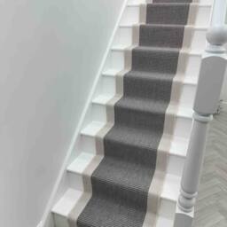 runrug Stair Runner Carpet - Reversible & Durable, 2mm - 'Vichy' in Black - Size: 60 cm x 450 cm - thumbnail 6