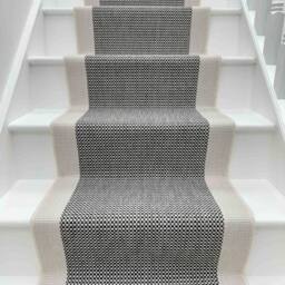 runrug Stair Runner Carpet - Reversible & Durable, 2mm - 'Vichy' in Black - Size: 60 cm x 450 cm - thumbnail 4
