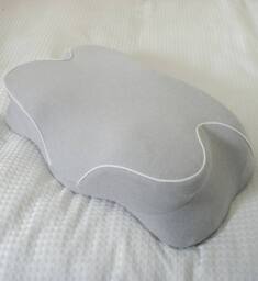 The Lyndon Company Contoured Orthopaedic 95% Polyester Pillow with 100% Cotton Removable Pillowcase - Deyongs 1846 in White - thumbnail 2
