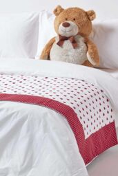 Homescapes Cotton Heart Decorative Sofa Throw in Red - Size: 150 cm x 200 cm - thumbnail 6