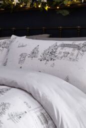 Furn Midwinter Toile Festive Reversible Duvet Cover Set in White - Size: Single - thumbnail 2