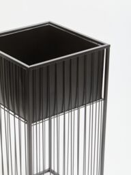 Orsina Versatile Design Floor Standing Planter, Robust Constructed Large Flower Pot For Garden, Easy To Maintain Pot in Black - thumbnail 5
