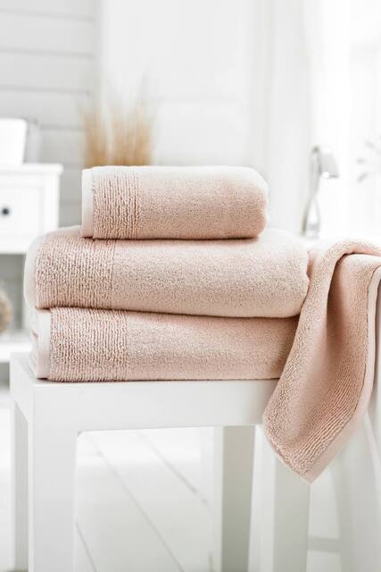 Deyongs Hotel Spa Palazzo Deluxe Cotton Towels - 1846 in Pink - image 1